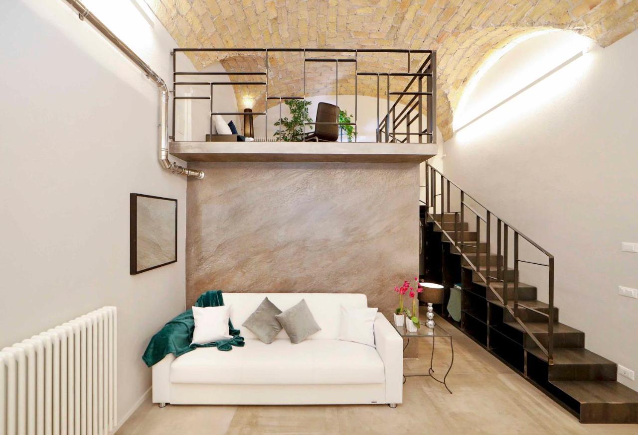 Post Industrial Loft Trastevere - Top Collection Rom Exteriör bild